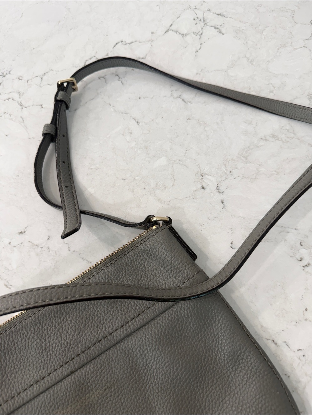 kate spade Gray Pebbled Leather Crossbody with Gold Hardware - Picture 9 of 9
